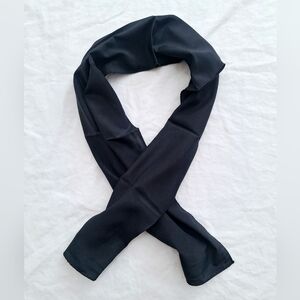 New Vintage 1970's Vera Neumann Veresa Black Oblong Twilly Scarf